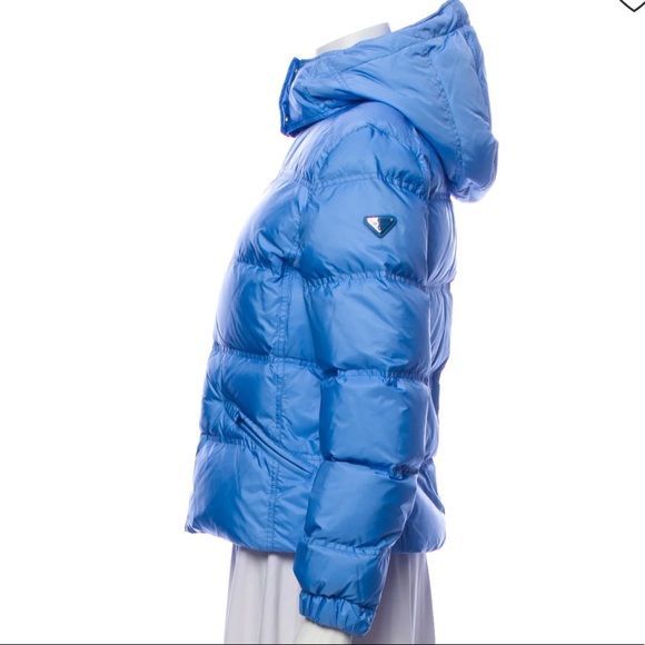 Prada Puffer - Picture 4 of 12